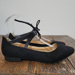 Avon Cushion Walk Point Toe Ankle Tie Flats